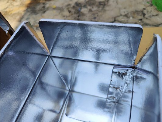 Durable  Aluminium Foil Insulation Carton Box Fodable Waterproofing